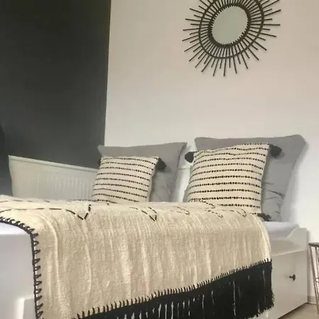 Design Ferienwohnung Mit Bergblick Und Schwimmbad Апартаменты