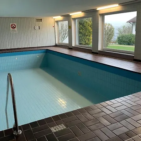 Апартаменты Design Ferienwohnung Mit Bergblick Und Schwimmbad